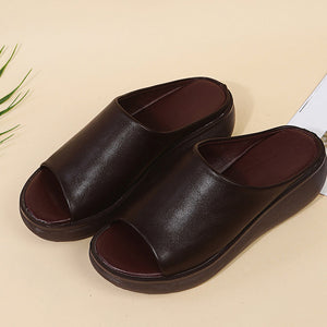 JENA | Fashionable summer slippers for women