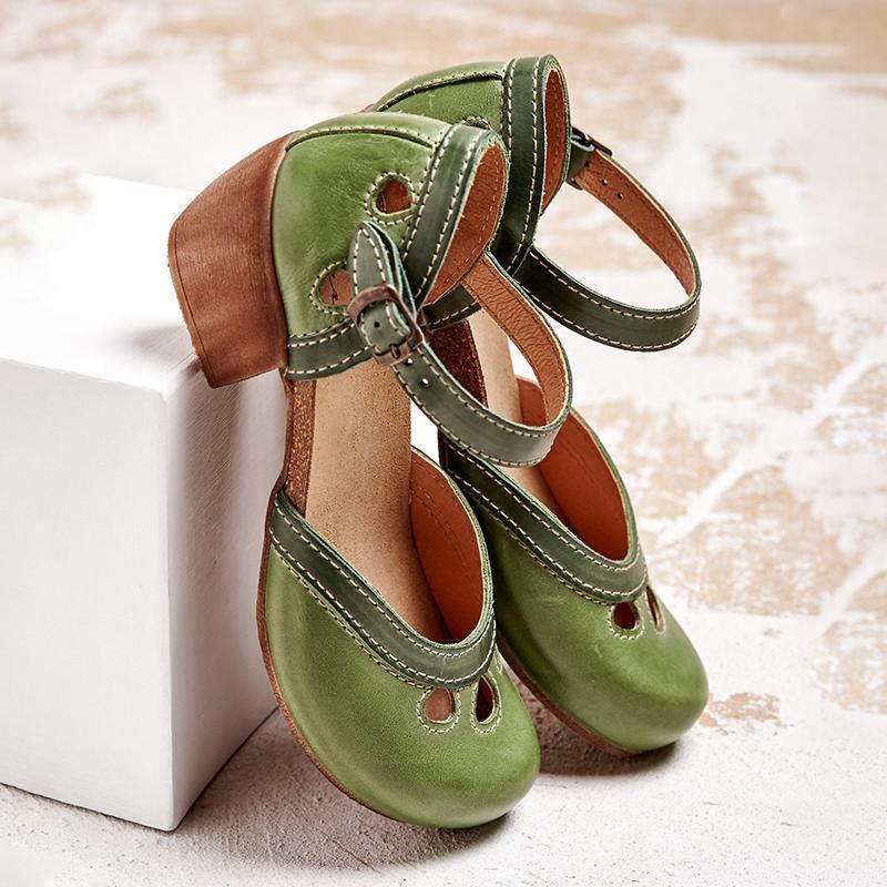 AMALIA | Orthopedic sandals with low heel