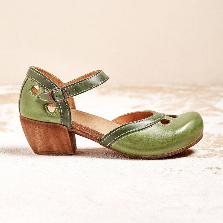 AMALIA | Orthopedic sandals with low heel