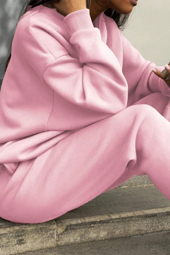 VIVID | Chic High-Collar Tracksuit for Effortless Style