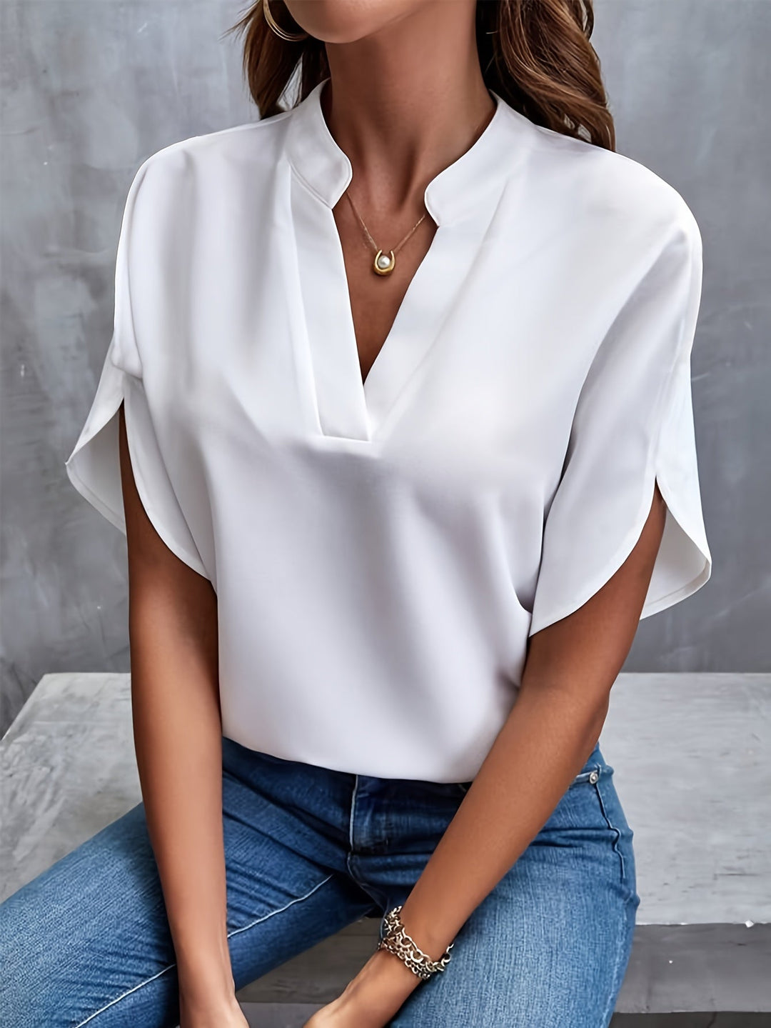 VIVIAN | Chic Split V-Neck Blouse