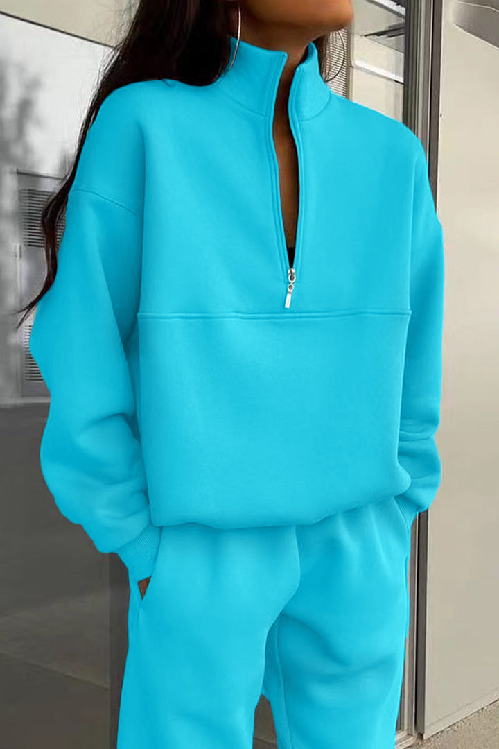 VIVID | Chic High-Collar Tracksuit for Effortless Style