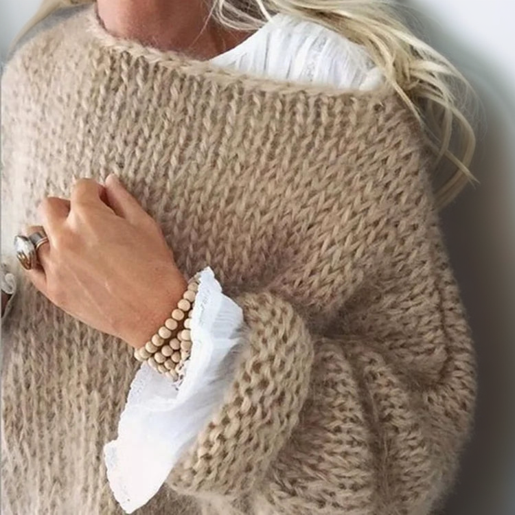 Susanna | A casual and stylish sweater
